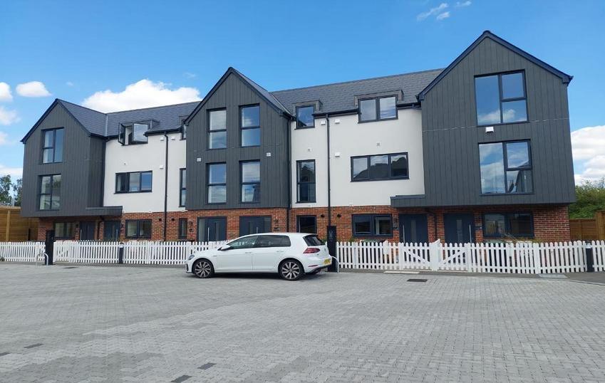 Challis Close, Tonbridge, Kent, TN9 2FA